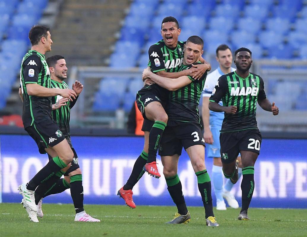 包含那不勒斯客场力克对手,赢得比赛的词条 包含那不勒斯客场力克对手,赢得比赛的词条