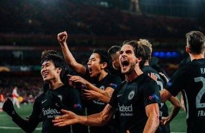 关于法兰克福队连败不止,主帅面临考验的信息 关于法兰克福队连败不止,主帅面临考验的信息