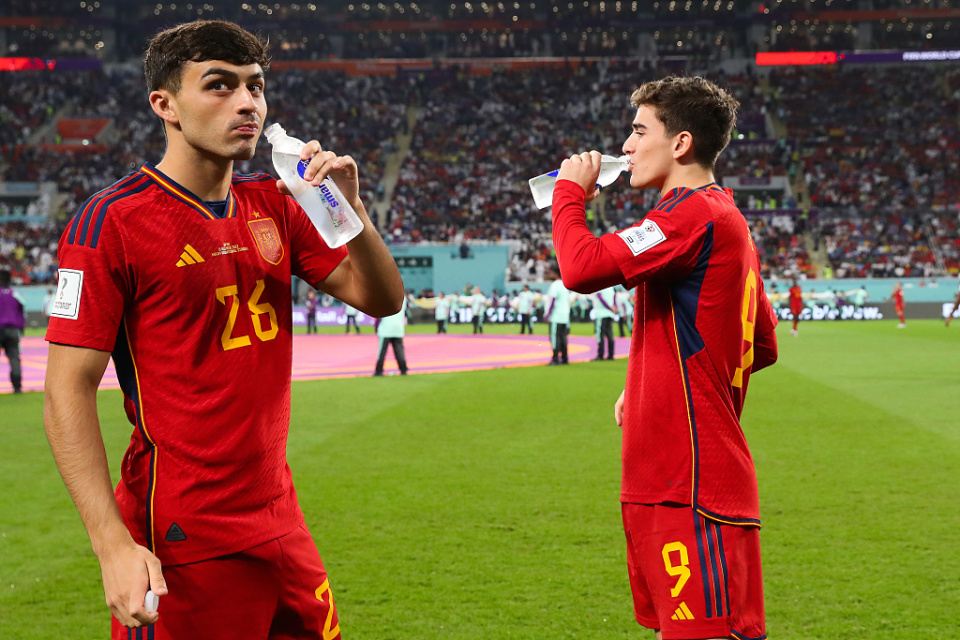 包含阿森纳力克摩洛哥,加维一己之力扛起全队的词条 包含阿森纳力克摩洛哥,加维一己之力扛起全队的词条