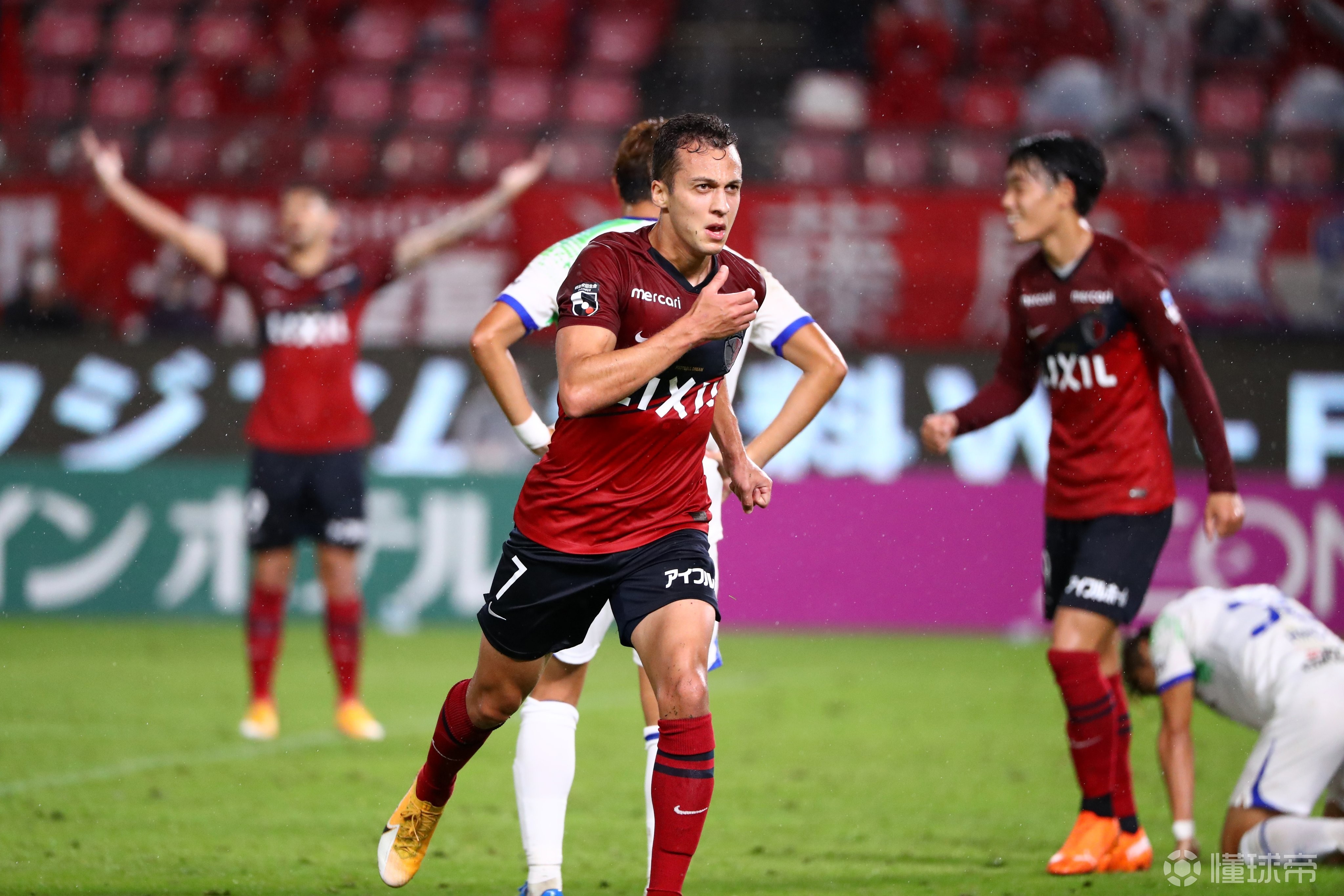 印尼羽毛球队险胜丹麦羽毛球队，辛杜打破历史纪录的简单介绍