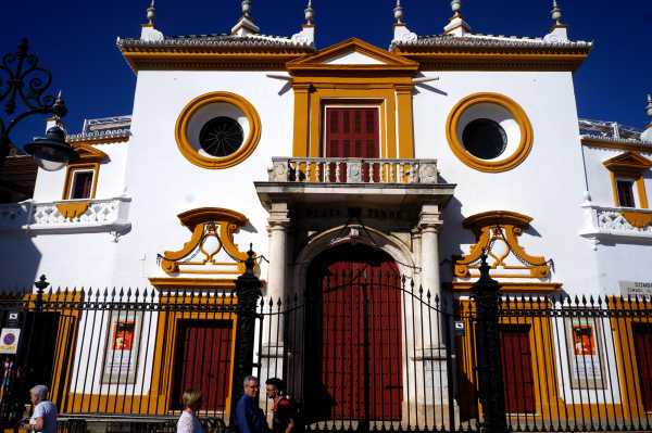 塞维利亚力克马拉加，继续保持不败的简单介绍