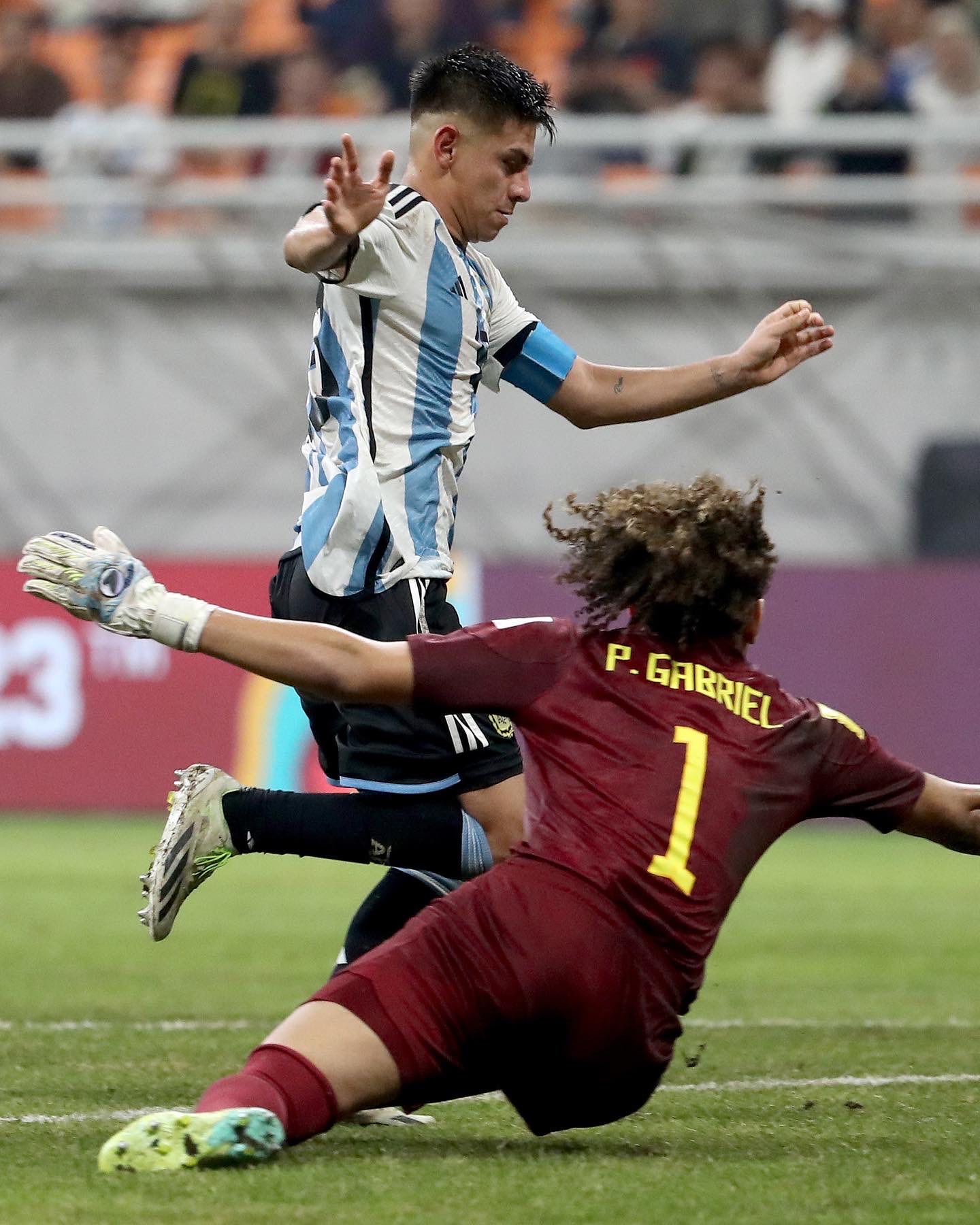 阿根廷备战挑战巴西，展现决心