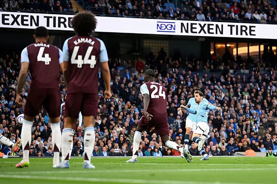 欧冠小组赛:曼城斩获关键胜利 欧冠小组赛:曼城斩获关键胜利