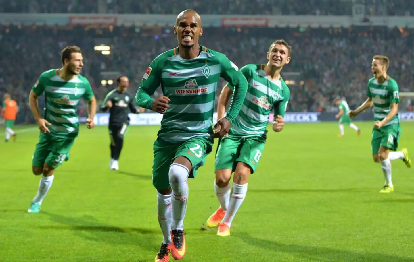 关于汉诺威客场拿下比赛，迎来连胜时刻的信息