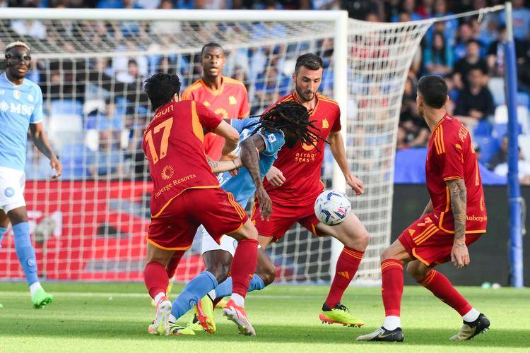 关于乌迪内斯遭遇失败，保级压力再次增加的信息