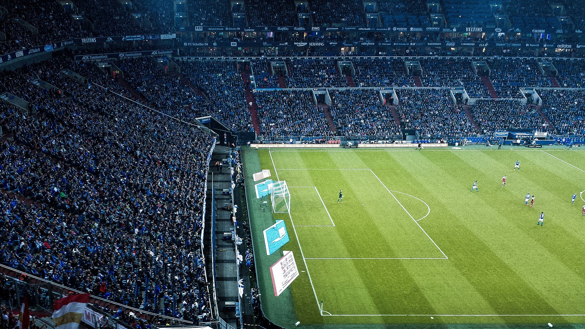 F1街道赛的瑞典式淘汰,当赛道焦点战遇见乌拉圭的遗憾